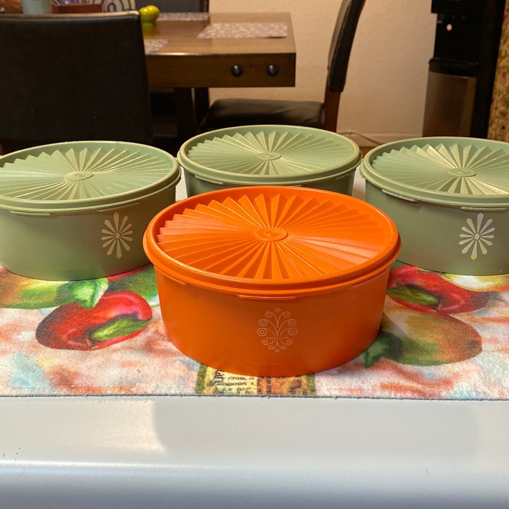 Beautiful, vintage, medium size Tupperware bowls with lids